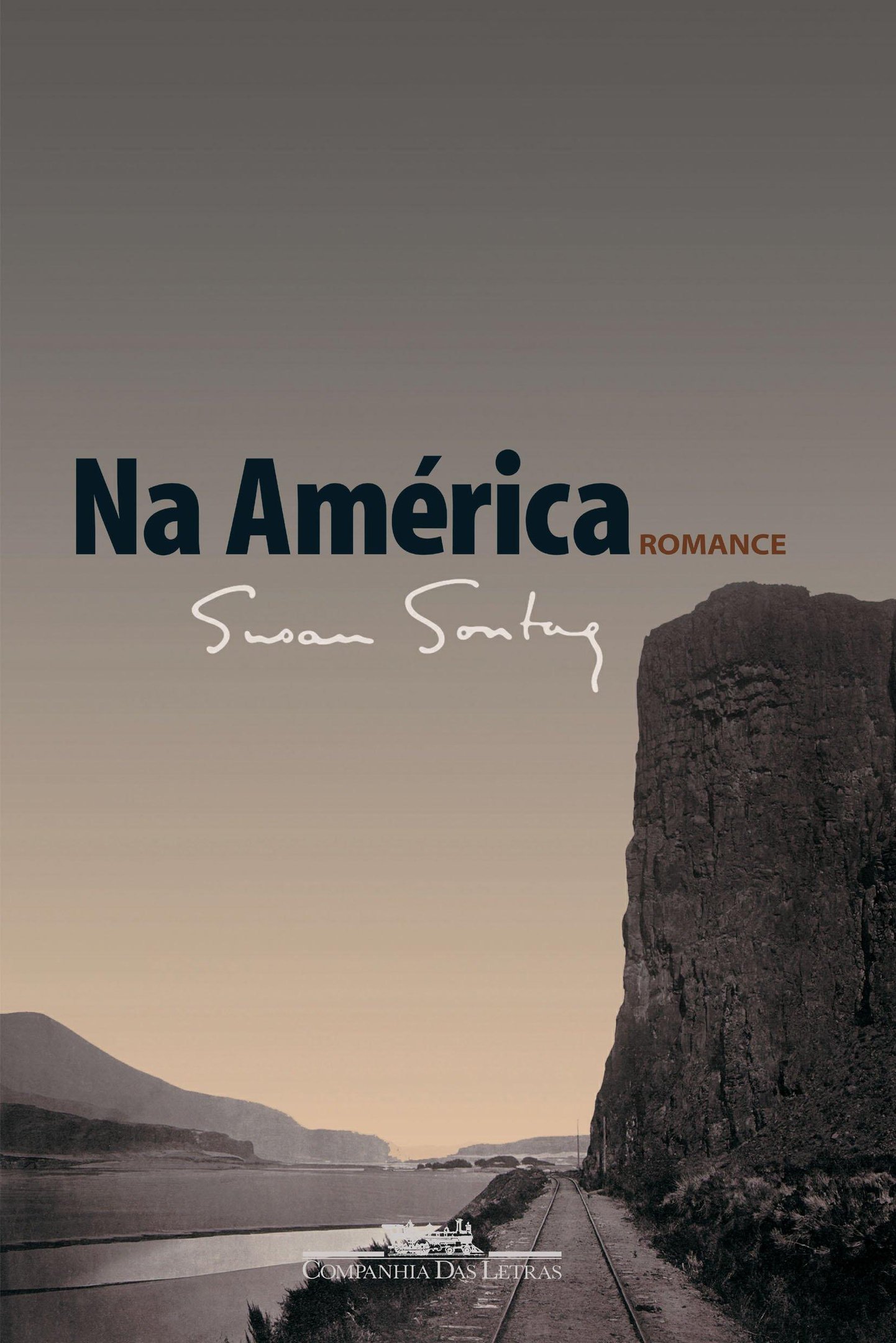 In America: A Romance スーザン・ソンタグ Volcano Lover by Susan
