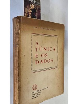 A Túnica e os Dados - 1ª Edição