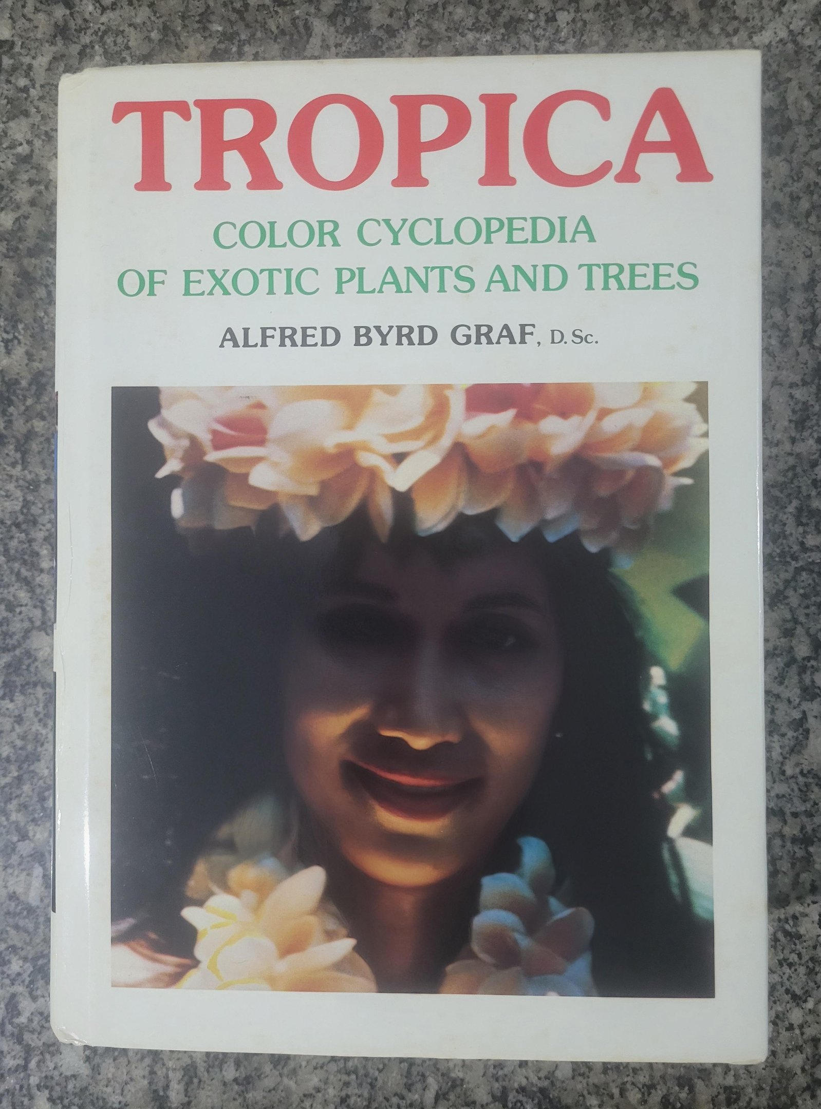 Livros encontrados sobre Tropica: Color Cyclopedia Of Exotic
